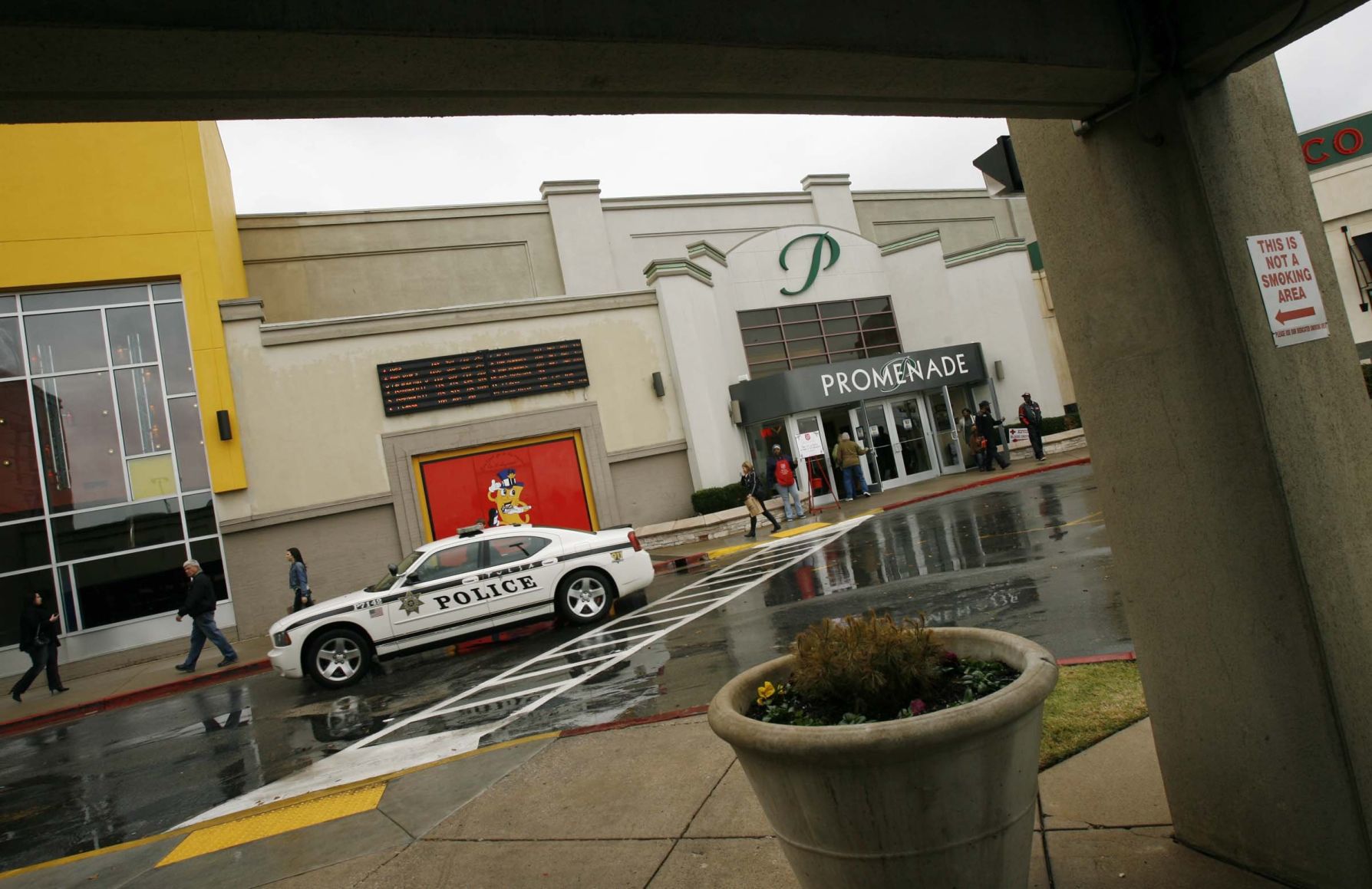 Promenade Mall history
